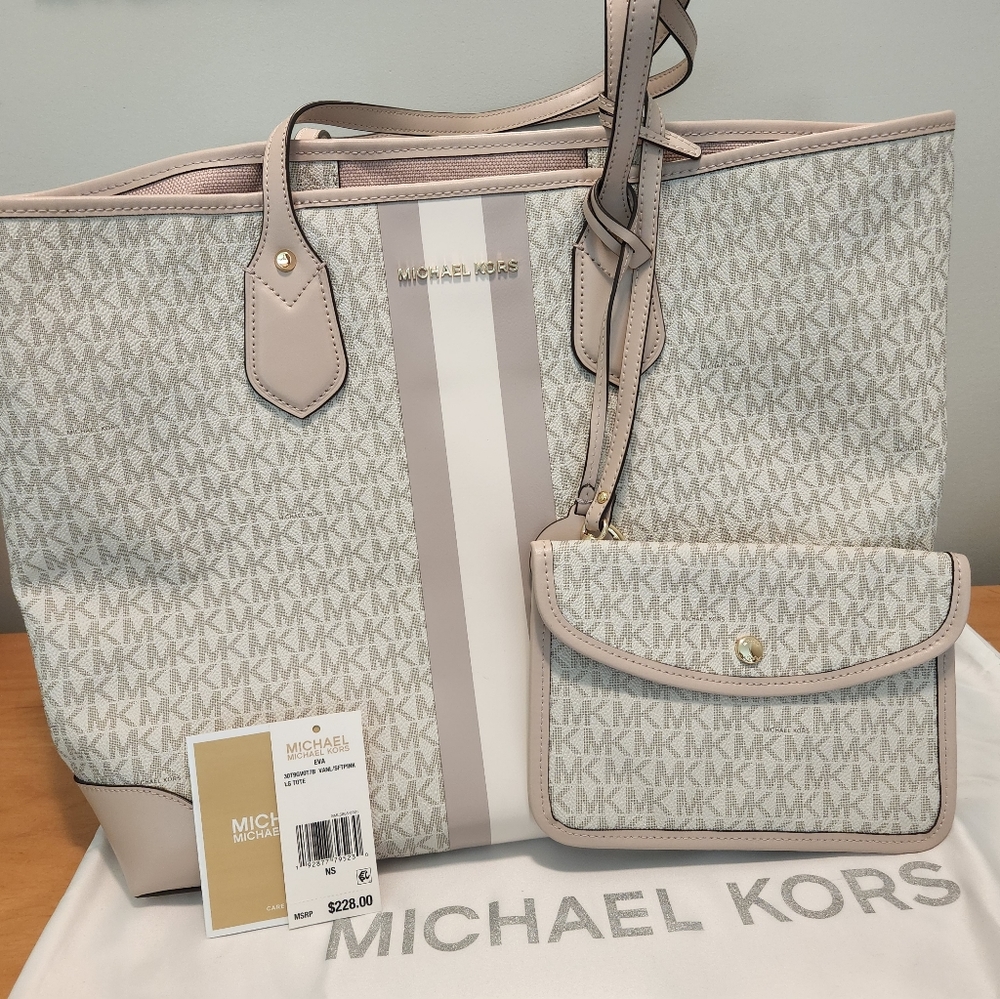 Michael Kors Eva Tote